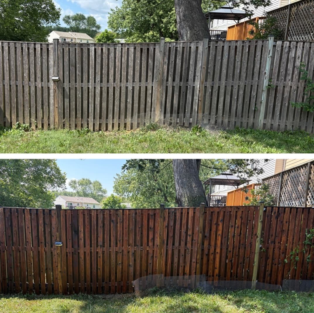 wood privacy fence cleaning, gray weathered boards restored to warm natural wood, Maryland